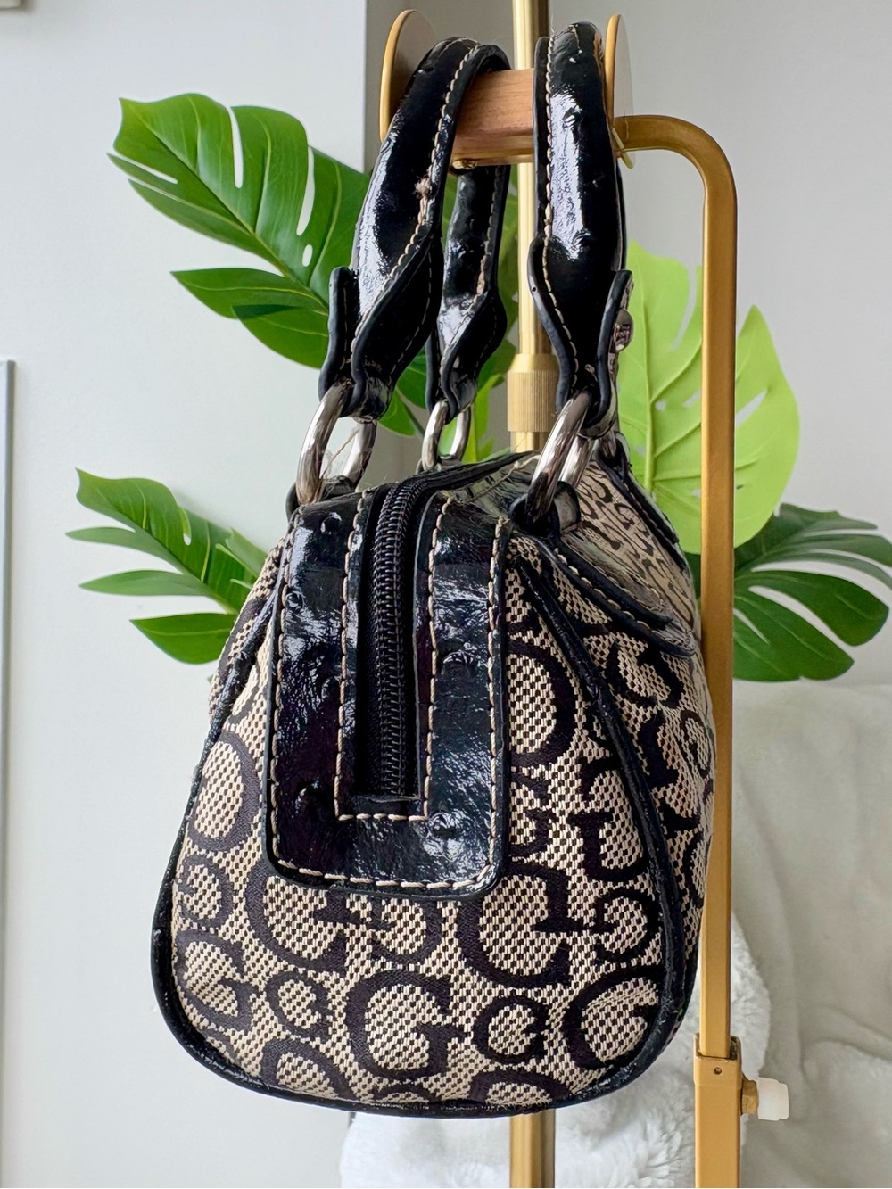 RARE Vintage Y2K GUESS Gloss Mini Monogram Bowler Bag Ostrich McBling - Picture 7 of 13
